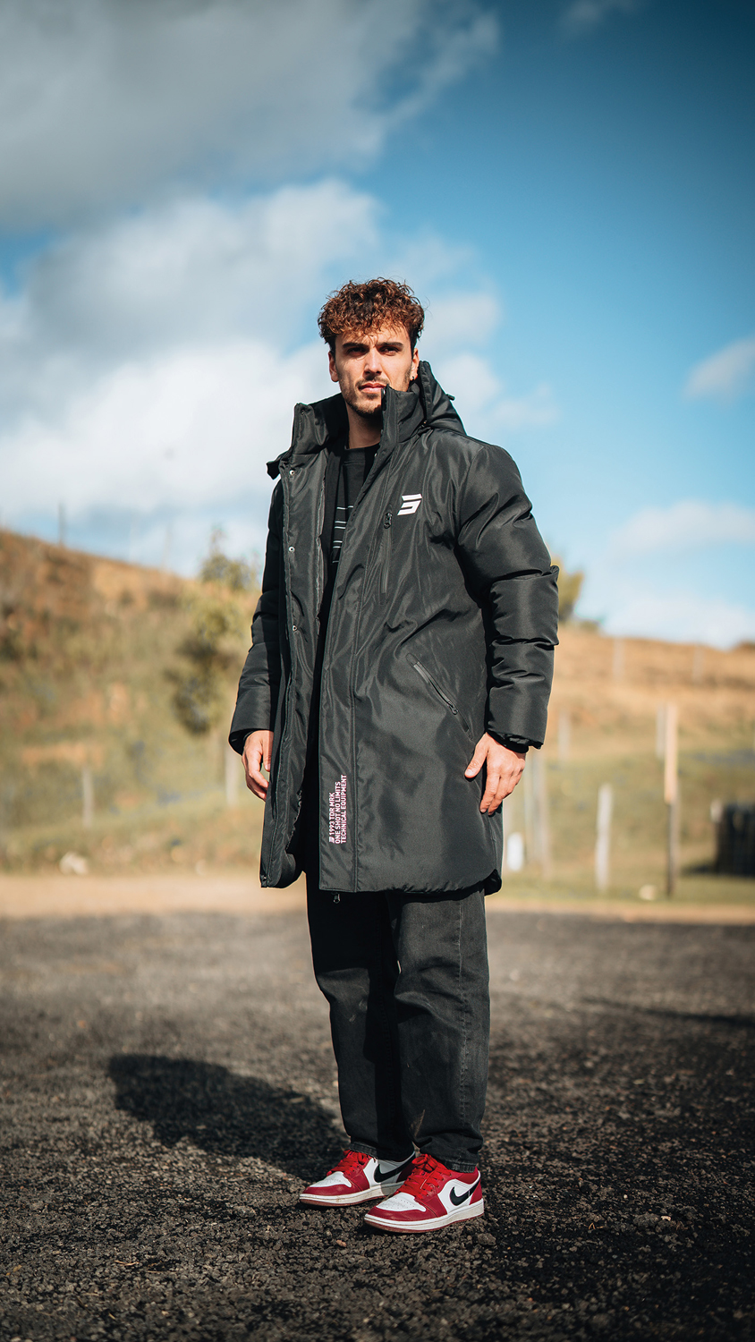 Casaco / Parka Comprida CREW Preta SHOT 