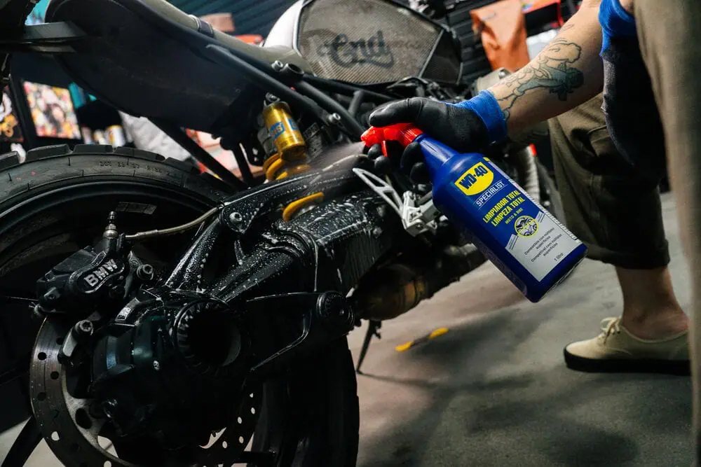 WD-40 MOTO Limpeza Total 5Ltr x 1un WD-40® 